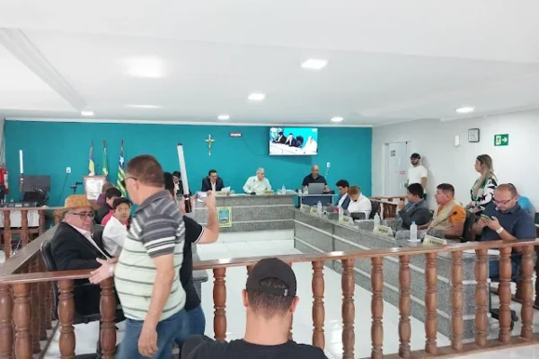 Vereadores em Luiz Correia exigem solução para a questão da falta de água.