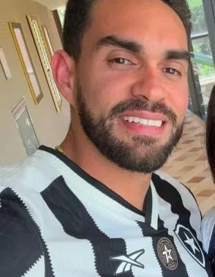 Manobra precipitada pode ter causado acidente envolvendo médico Caio Barros.