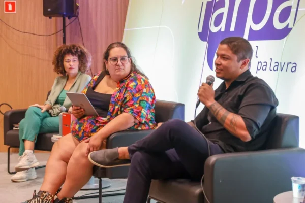 Professor reclama falta de apoio do Estado e do município de Parnaíba para participação em evento internacional.