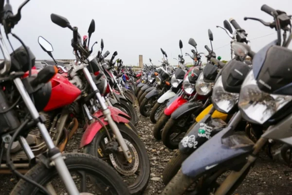 Mais de 160 motos da antiga Agespisa serão leiloadas a partir de R$ 1 mil dia 8 de dezembro.