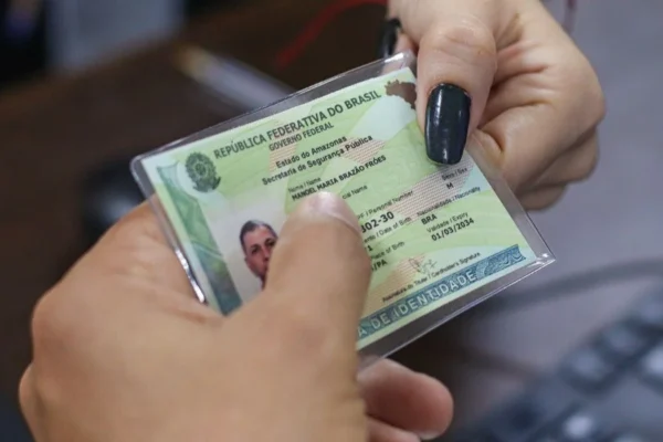 Servidores do Piauí devem trocar RG por nova Identidade até dia 27 de fevereiro.