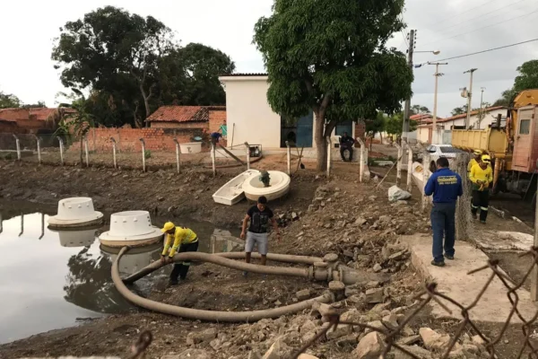 Governador  anuncia conclusão da licitação e início das obras do Piscinão em Parnaíba.