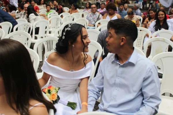 Prefeitura de Parnaíba anuncia inscrições para casamento comunitário.