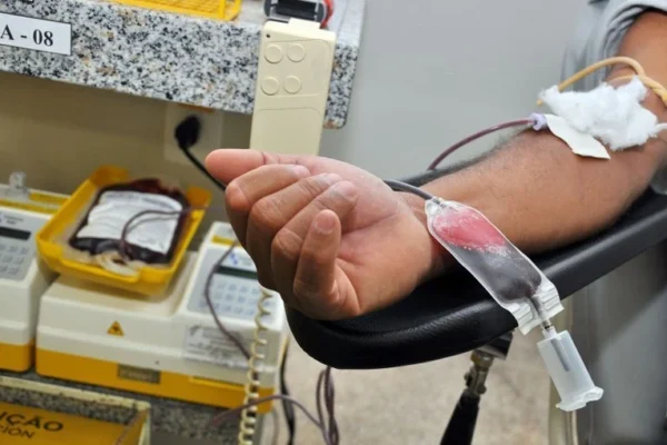 Hemocentros do Piauí estão com baixo estoque de sangue e iniciam campanha por doações.