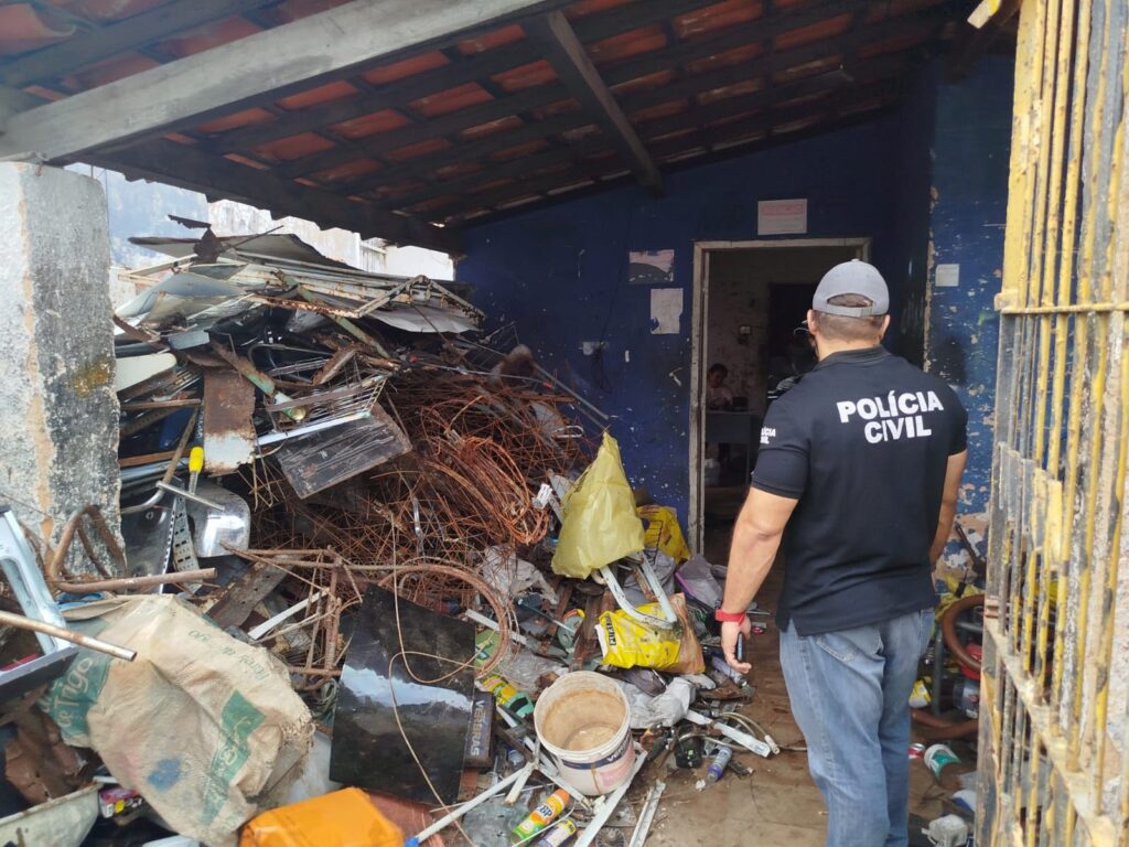 Sucateiros são presos em operação contra furto de fios em Parnaíba.