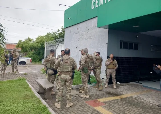 Segurança Pública deflagra operação contra organização criminosa e prende sete pessoas no litoral do Piauí.