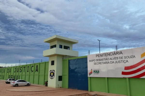 Justiça determina redução gradual de presos na Penitenciária de Buriti dos Lopes