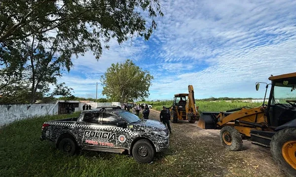 Polícia cumpre reintegração de posse em área ocupada irregularmente em Parnaíba.