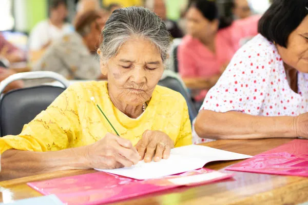  País tem 8,4 milhões de analfabetos, menor número desde 2016, diz IBGE.