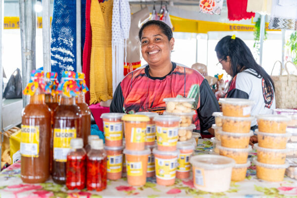 Praça Mandu Ladino recebe pela segunda vez a Feira da Agricultura Familiar.