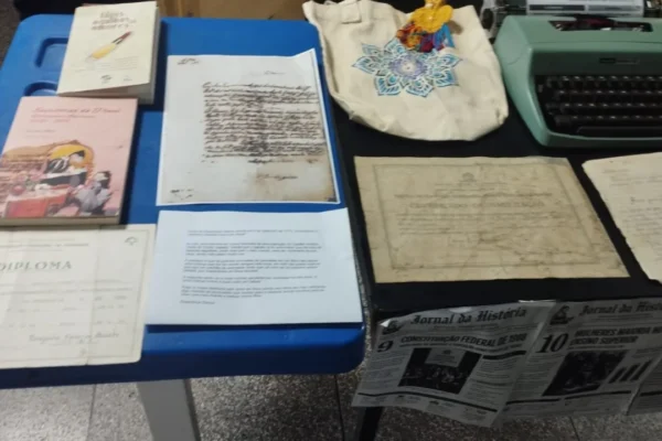 Acadêmicos de Pedagogia da UESPI , realizam a III Mostra Tratos e Retratos da Educação Brasileira