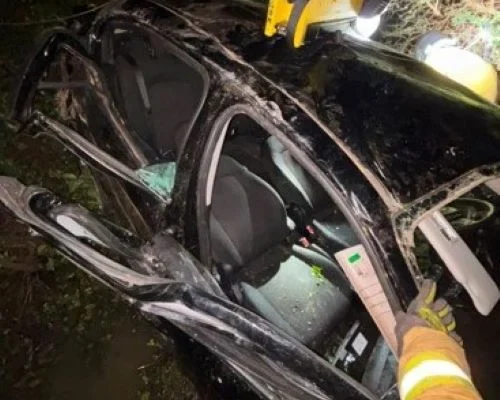 Mulher desaparece após capotamento na estrada da Pedra do Sal em Parnaíba.