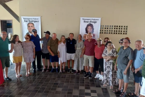 Colégio Estadual Lima Rebelo comemora 50 anos do curso secundário.