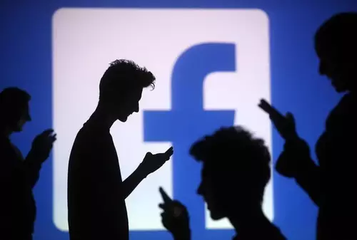 Instagram e Facebook apresentam instabilidade global neste domingo. 